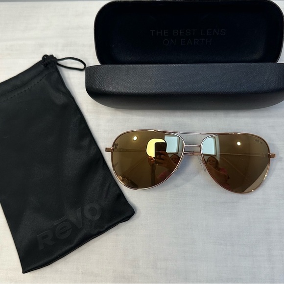 Revo Accessories - Rēvo Aviator Rose Gold Sunglasses with Bronze Lenses NWOT